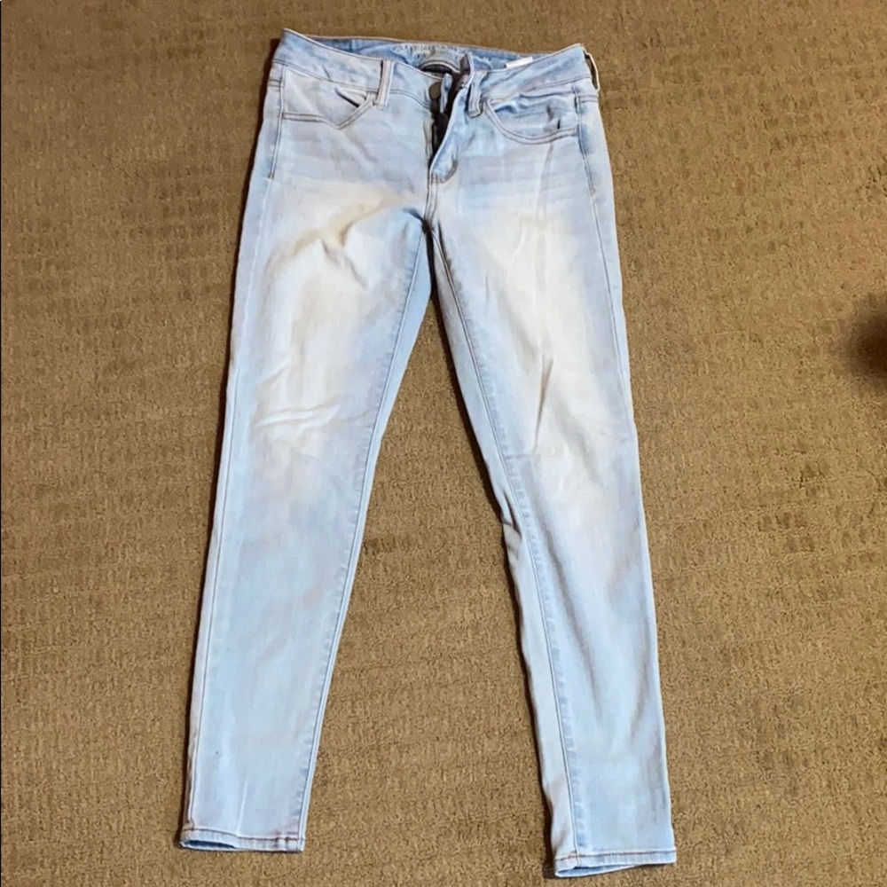 Light wash jeans
